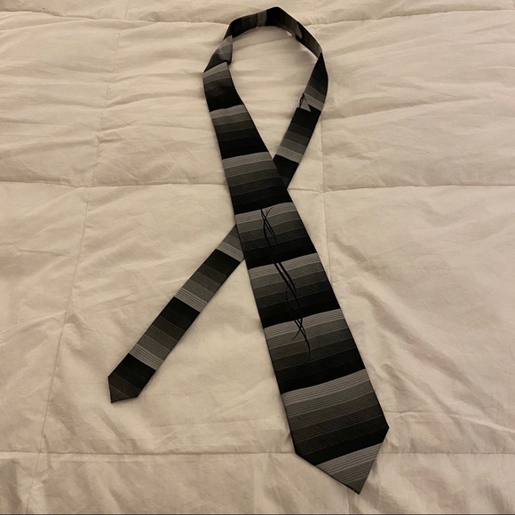 Bundle 3 ties for $10 - any ties -
Reno’s Ferrara Necktie - Picture 4 of 6